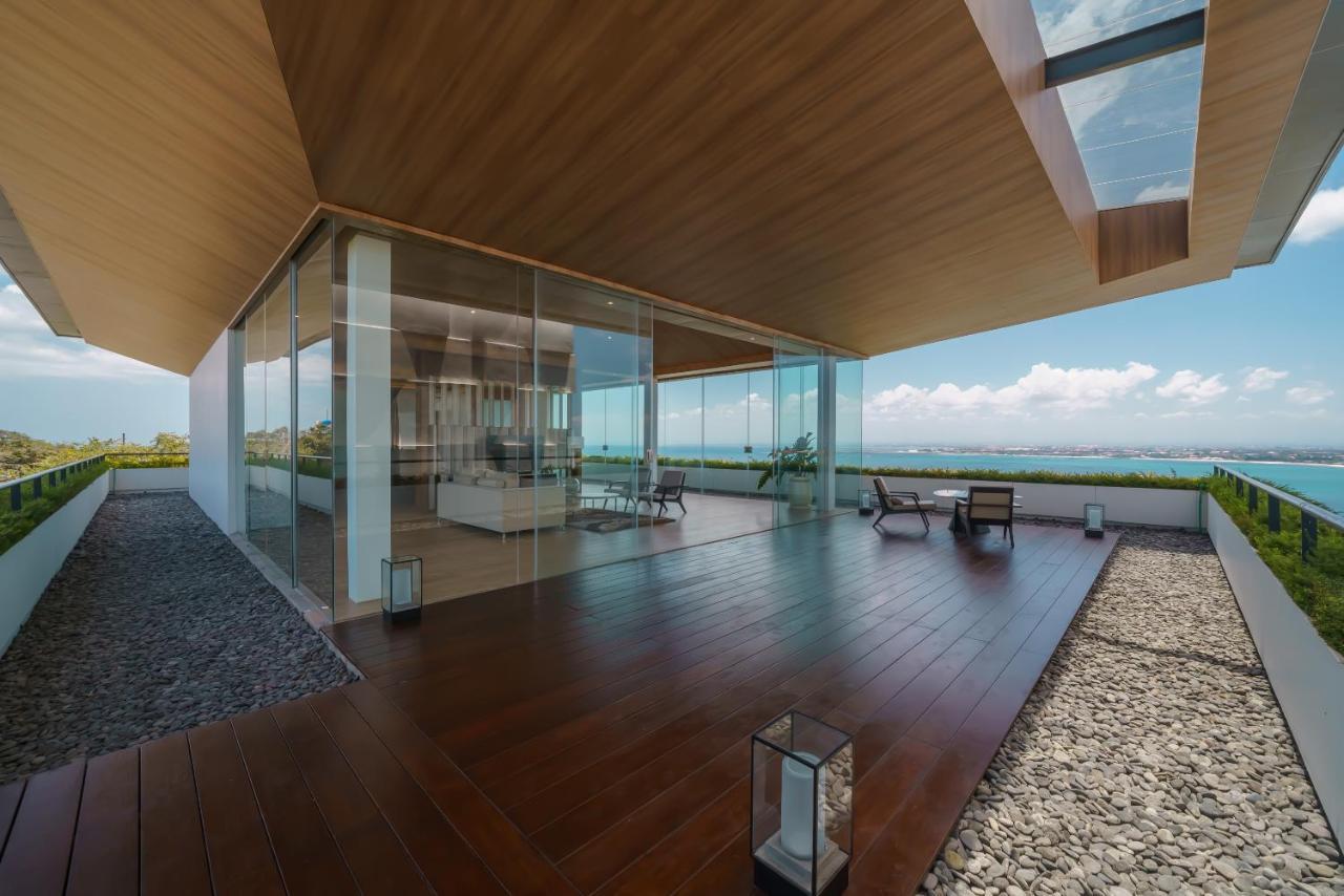 Beyond The Sea - Luxe Sea View Villa In Jimbaran Extérieur photo